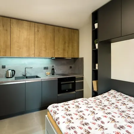 - Bella Premium Apartment *